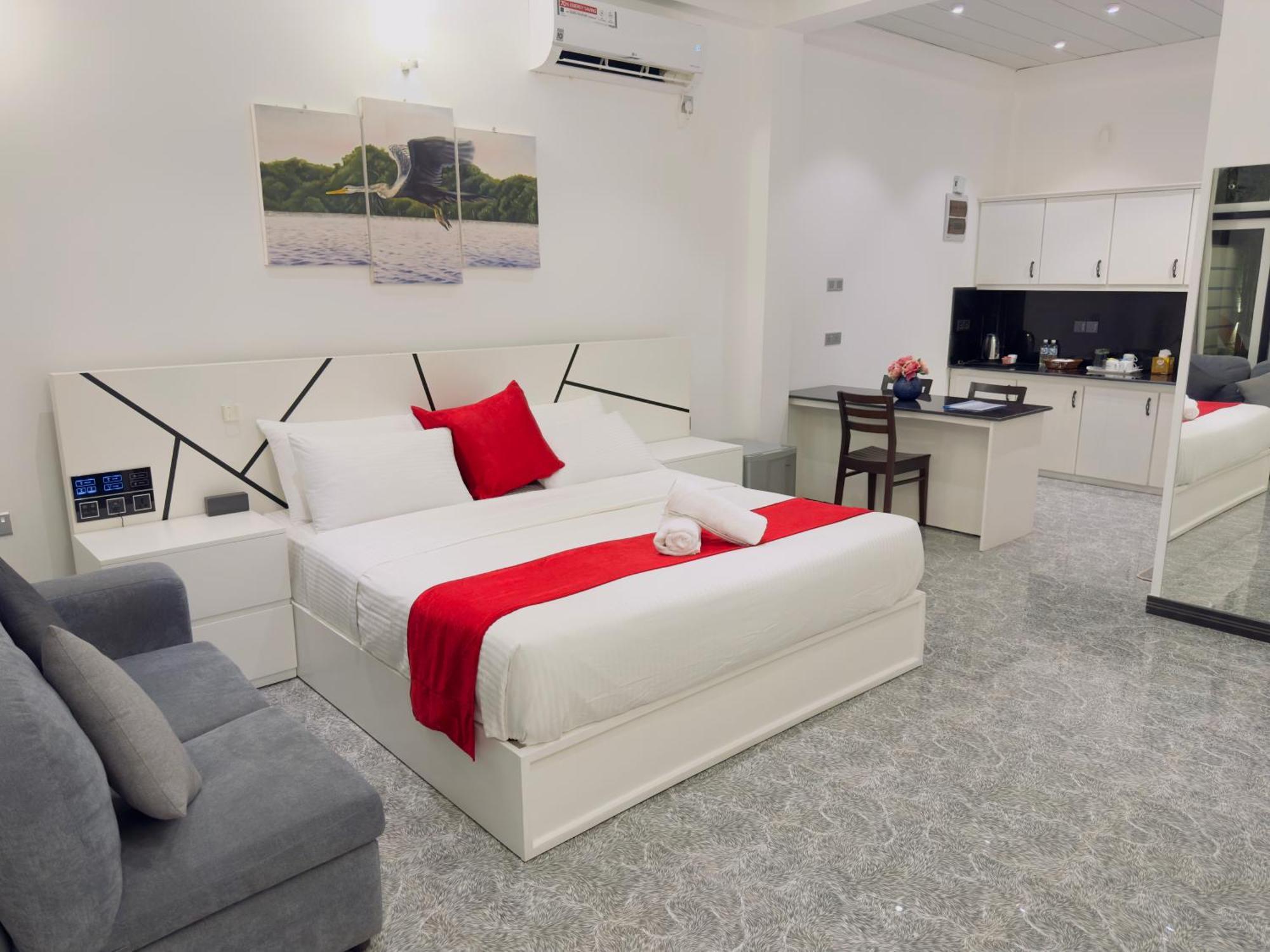 Wetland Resort Negombo Exterior photo